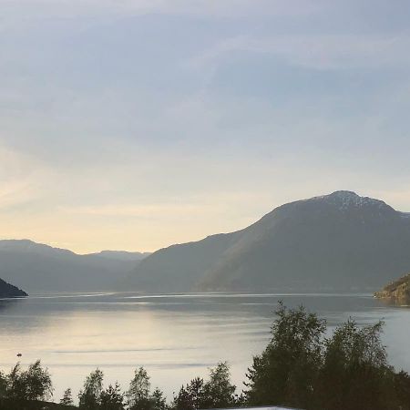 Hardangerpark As Hotel Kinsarvik Ngoại thất bức ảnh