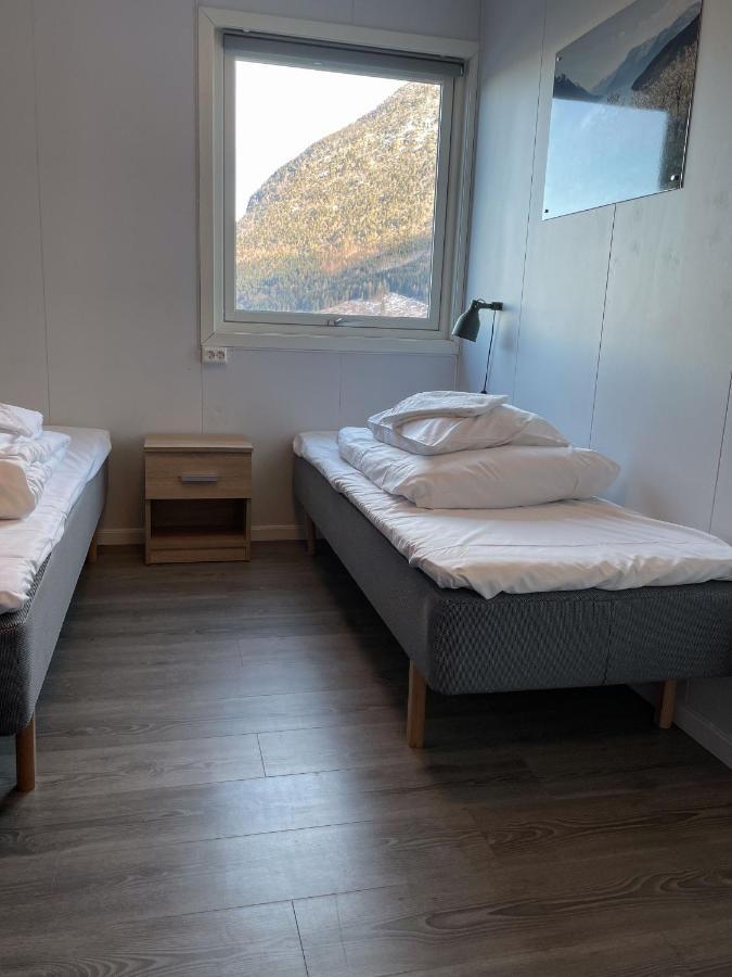 Hardangerpark As Hotel Kinsarvik Ngoại thất bức ảnh