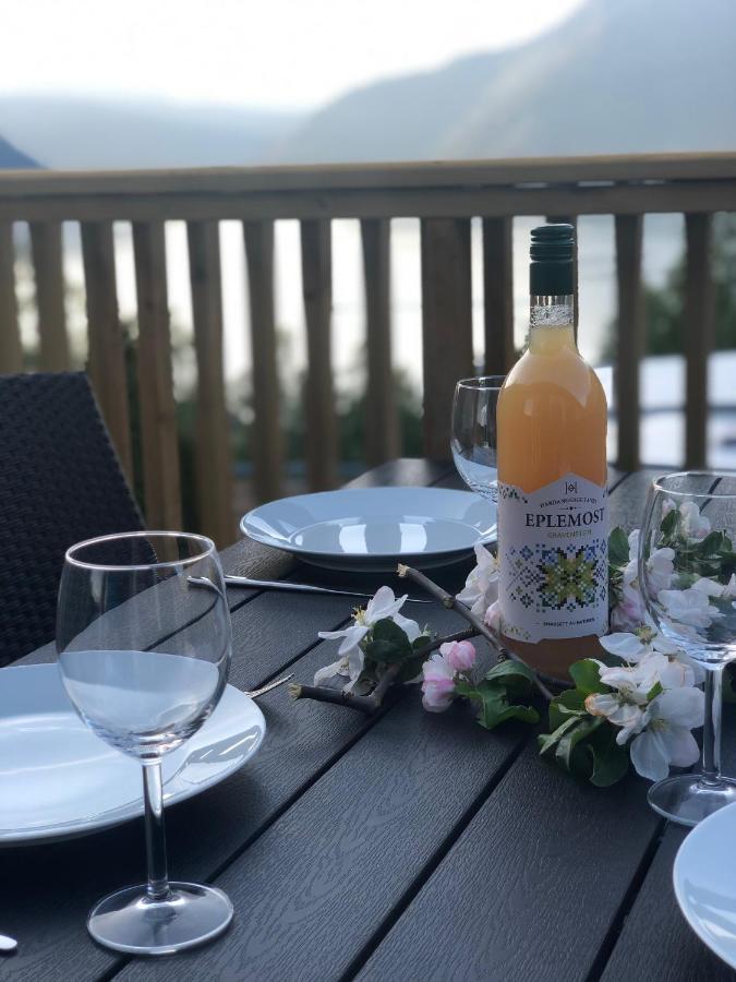 Hardangerpark As Hotel Kinsarvik Ngoại thất bức ảnh
