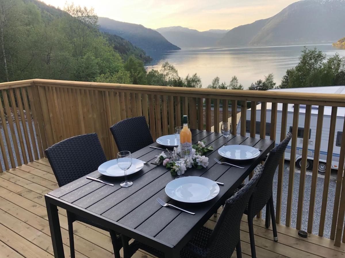 Hardangerpark As Hotel Kinsarvik Ngoại thất bức ảnh